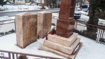 Pamätník- Sucháň